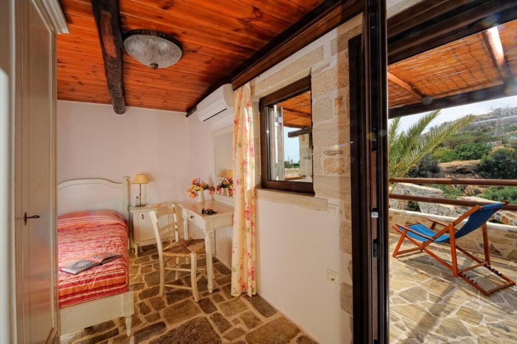 Villa Stone House With Sea View *